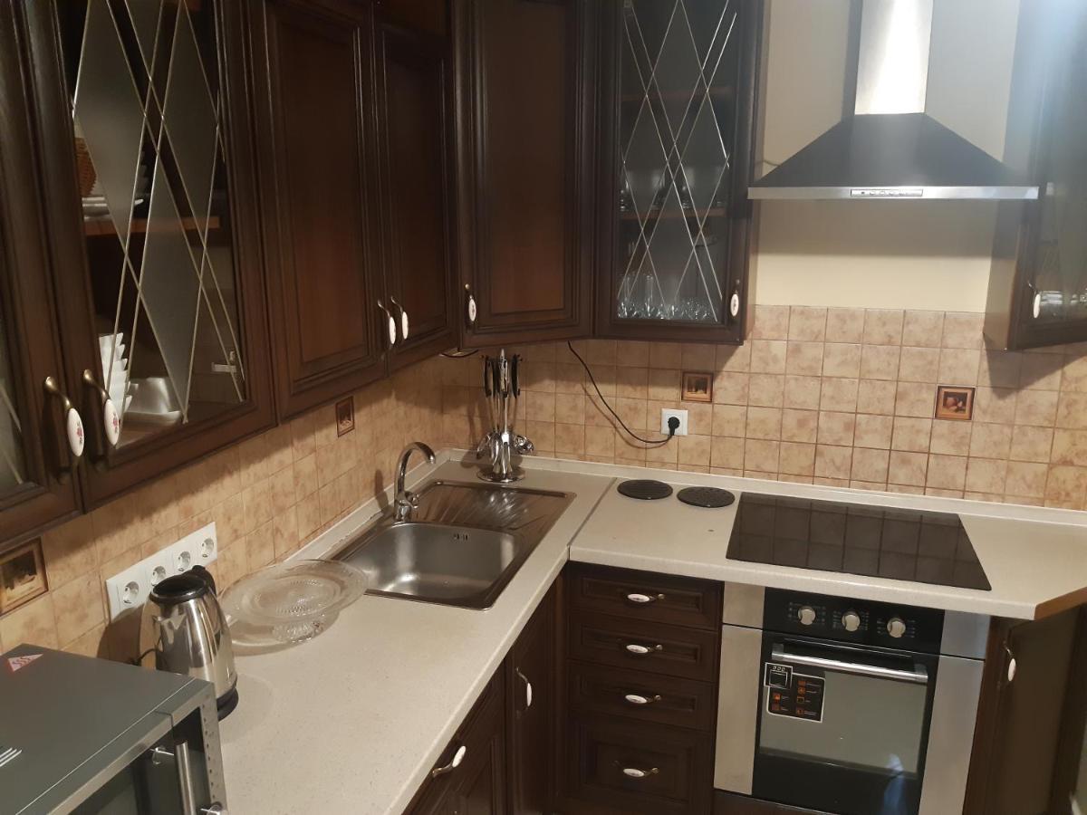 Затишна Оселя В Центрі Львова Lviv Buitenkant foto